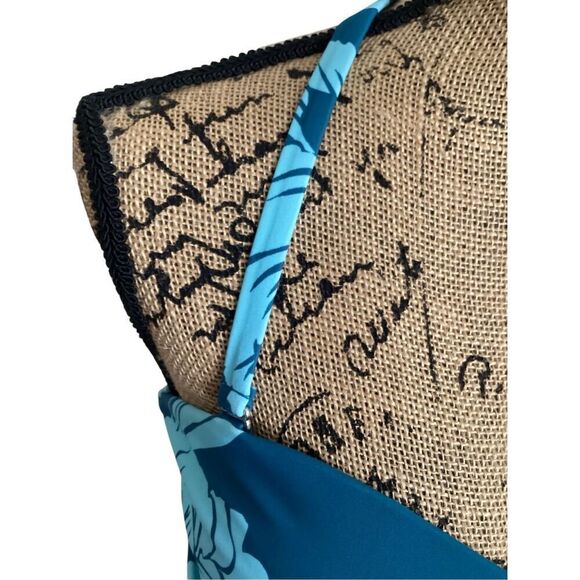 Sand Flower Swim Top - Picture 3 of 10